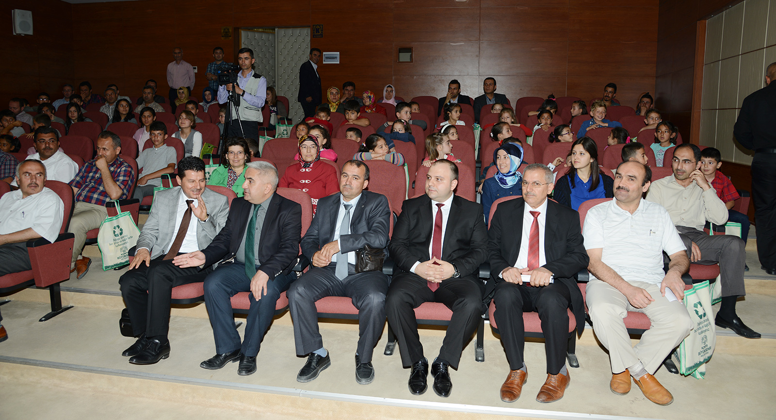 Kampanya İle 2 Bin 700 Kilo Atık Pil Toplandı