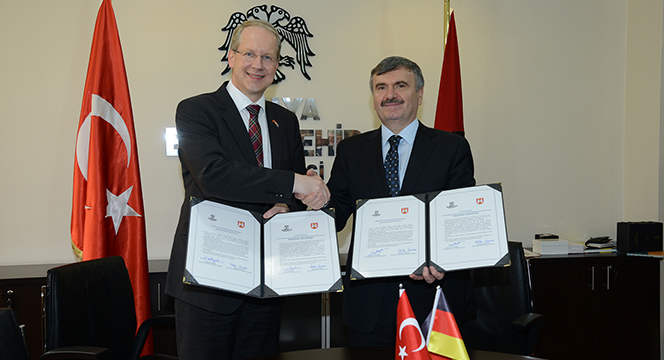 Konya-Hannover Kardeş Şehir Ön Protokolü İmzalandı