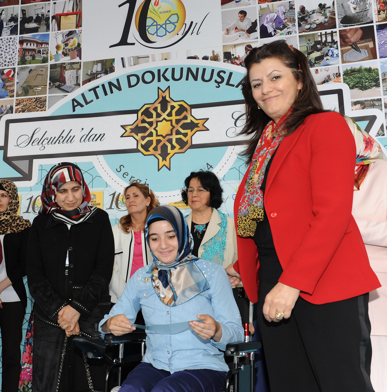 KOMEK 'Altın Dokunuşlar ' Selçuklu'dan Günümüze' Sergisi Açıldı