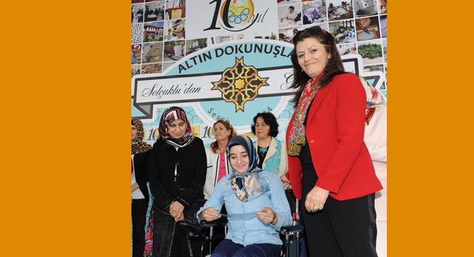KOMEK 'Altın Dokunuşlar ' Selçuklu'dan Günümüze' Sergisi Açıldı