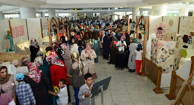 KOMEK, 10. Yılında Muhteşem Bir Sergiyle Görücüye Çıkıyor