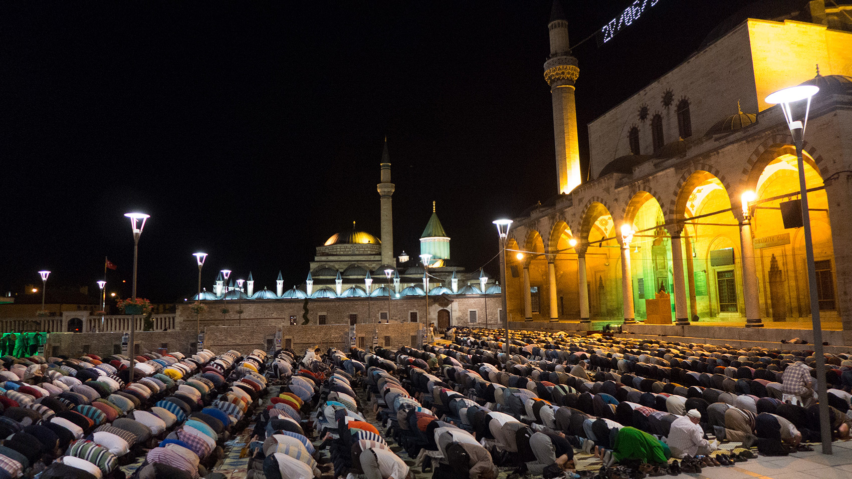 Konya'daki Ramazan Sevinci Fotoğraf Karelerine Yansıyor