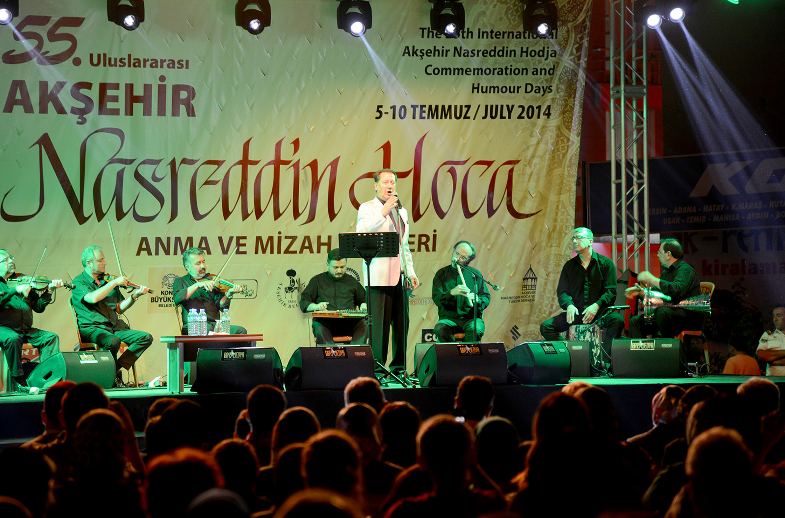 Ahmet Özhan Akşehir'de Konser Verdi