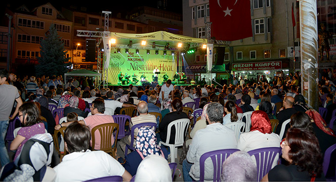 Ahmet Özhan Akşehir'de Konser Verdi