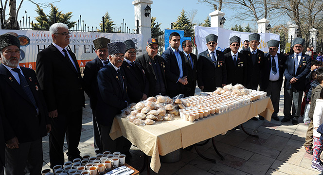 Çanakkale'de Yaşanan Kahramanlığa Dikkat Çekiliyor