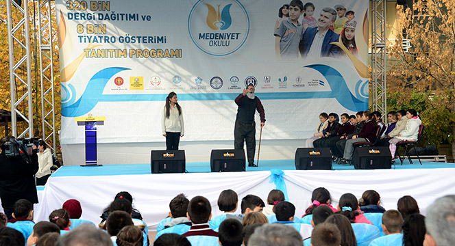 Öğrencilere 'Bizi Biz Yapan Değerler' Aktarılıyor
