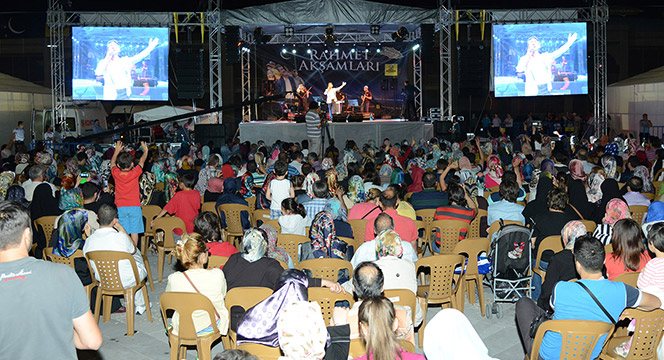 Rahmet Akşamları Eşref Ziya Konseri İle Devam Etti