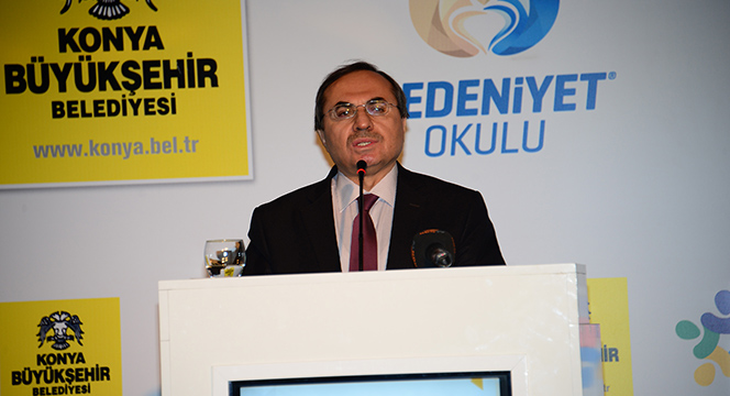 Gençlik Politikaları ve Hizmetleri Çalıştayı Yapılıyor