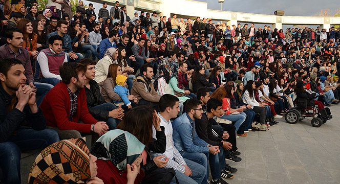 Gençler 'Haydi Yapalım' Diyerek Çevreye Dikkat Çekti