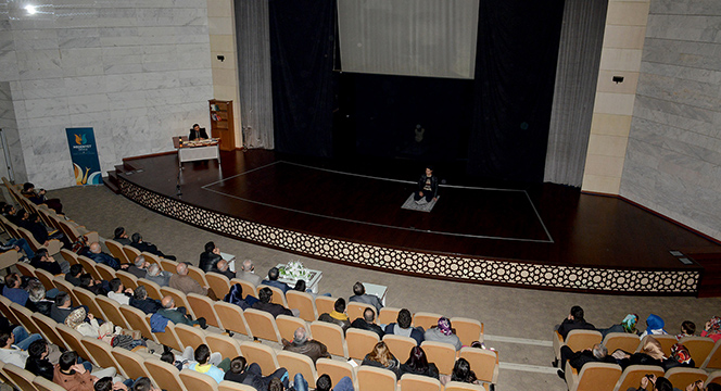 'Hacıveyiszade ve Cömertlik' Konulu Belgesel Tiyatro