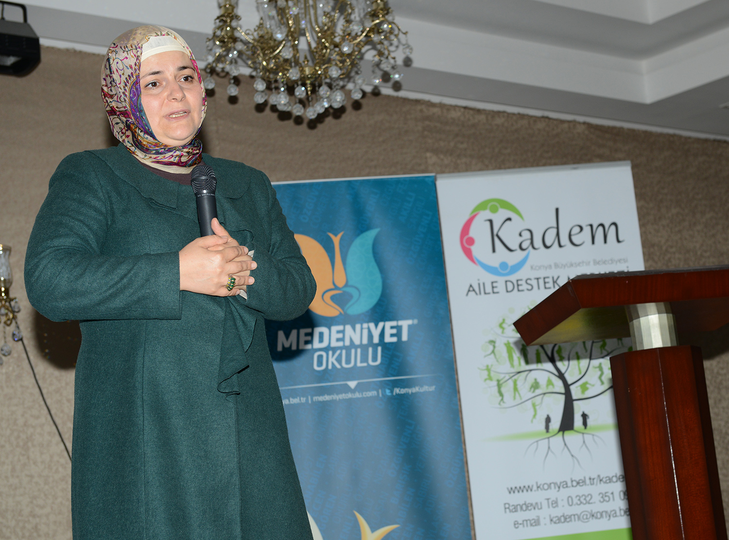 Kadem'den 'Sevgide Cömertlik' Semineri