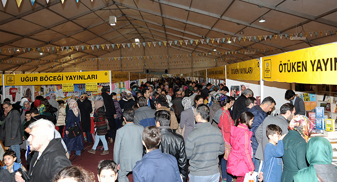 Konya Kitap Günleri 150 Bin Kişiyi Ağırladı