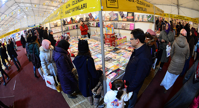 Konya Kitap Günleri 150 Bin Kişiyi Ağırladı