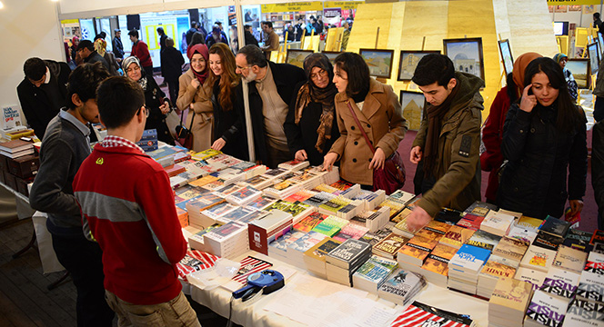 Konya Kitap Günleri Yoğun İlgi Görüyor