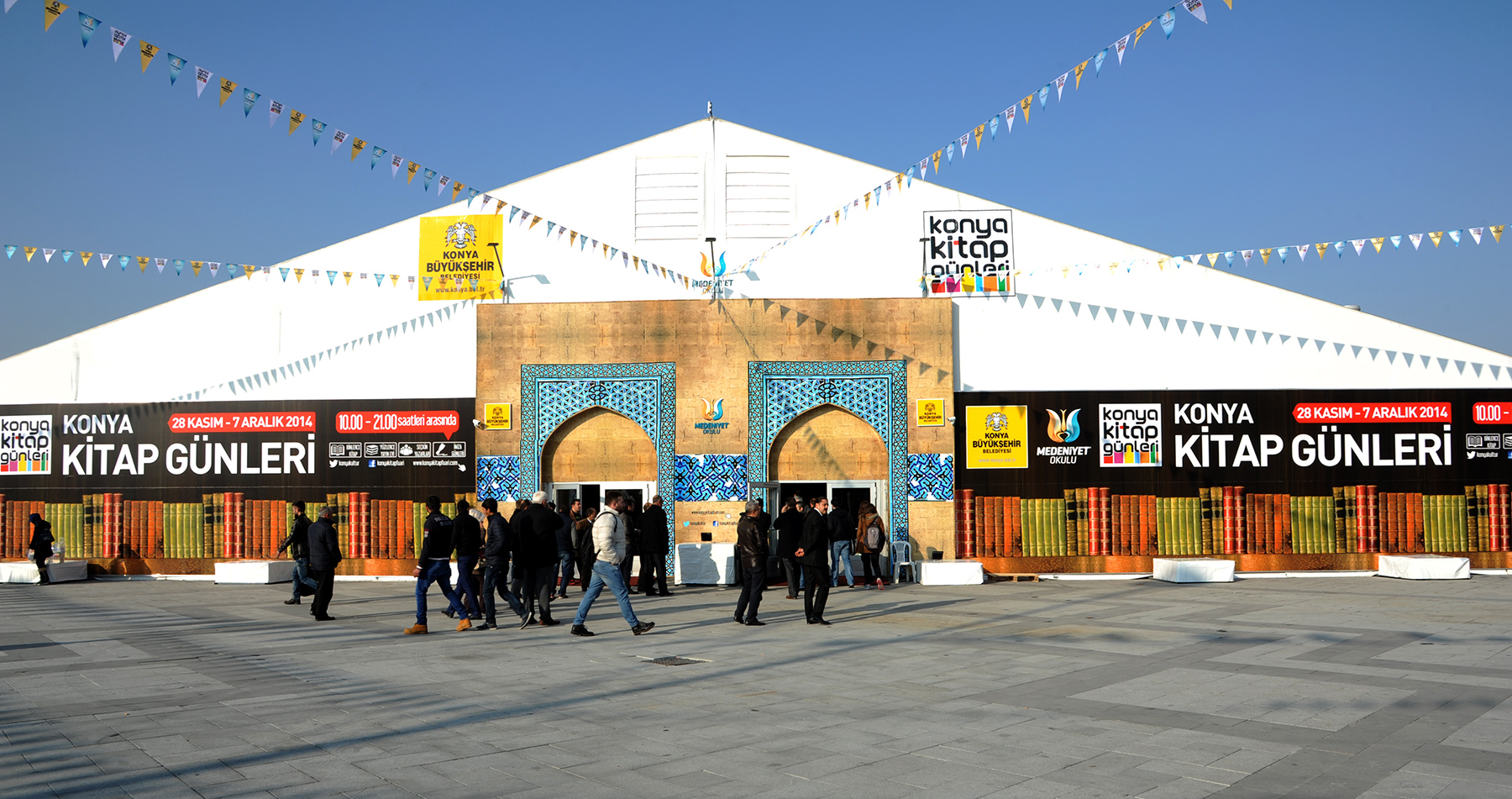 Konya Kitap Günleri Şehir Meydanı'nda Açıldı