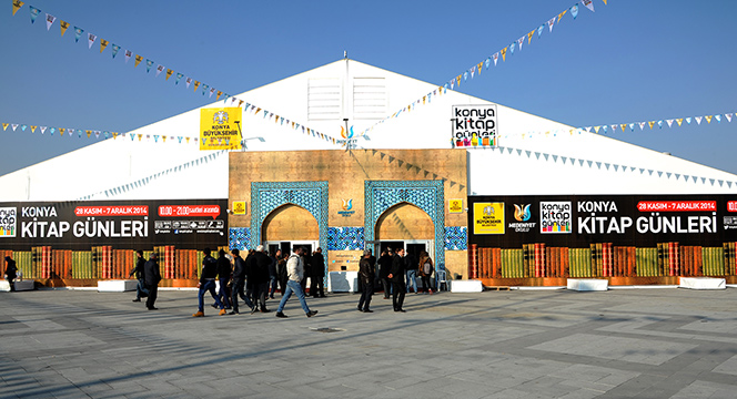 Konya Kitap Günleri Şehir Meydanı'nda Açıldı