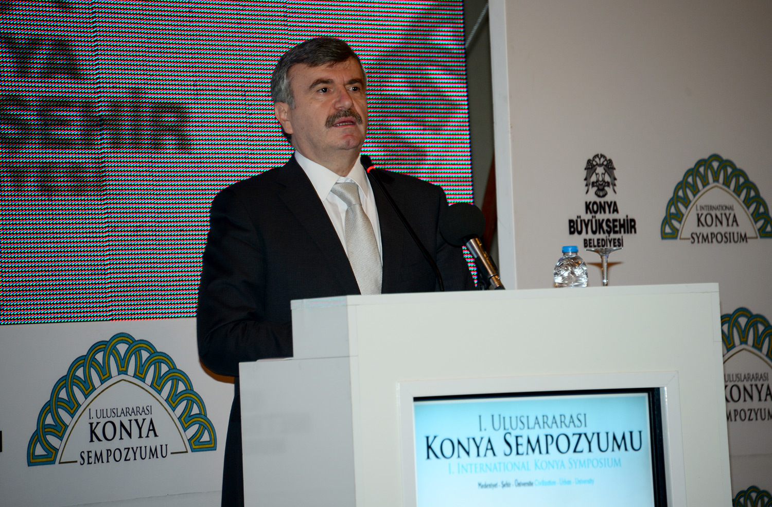 Konya'da Medeniyet, Şehir ve Üniversite Konuşuluyor