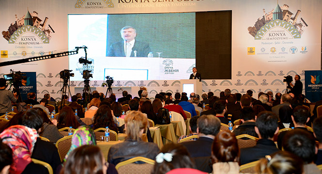 Konya'da Medeniyet, Şehir ve Üniversite Konuşuluyor
