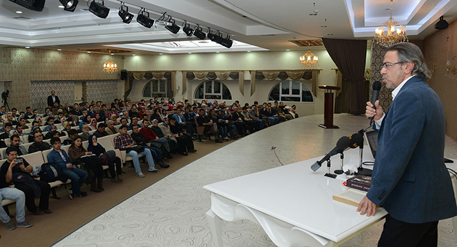 Yakın Tarihimizin Doğru Öğrenilmesi Gerekiyor