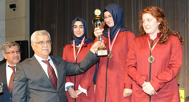 Liseler Arası Münazara Yarışması Sonuçlandı