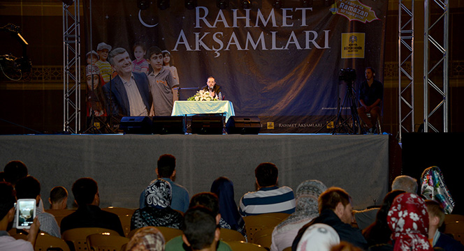 Büyükşehir Konya'yı Rahmet Akşamları İle Sarıyor