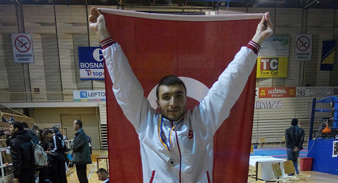 Sporcumuz Rahim Özbek Balkan Şampiyonu Oldu