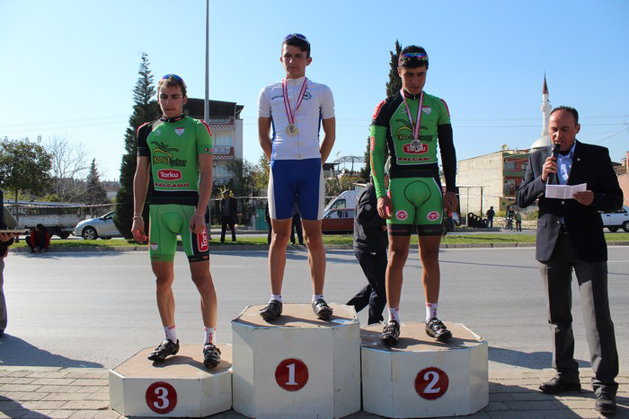 Sporcularımızdan Bisiklet ve Güreşte Türkiye Şampiyonluğu