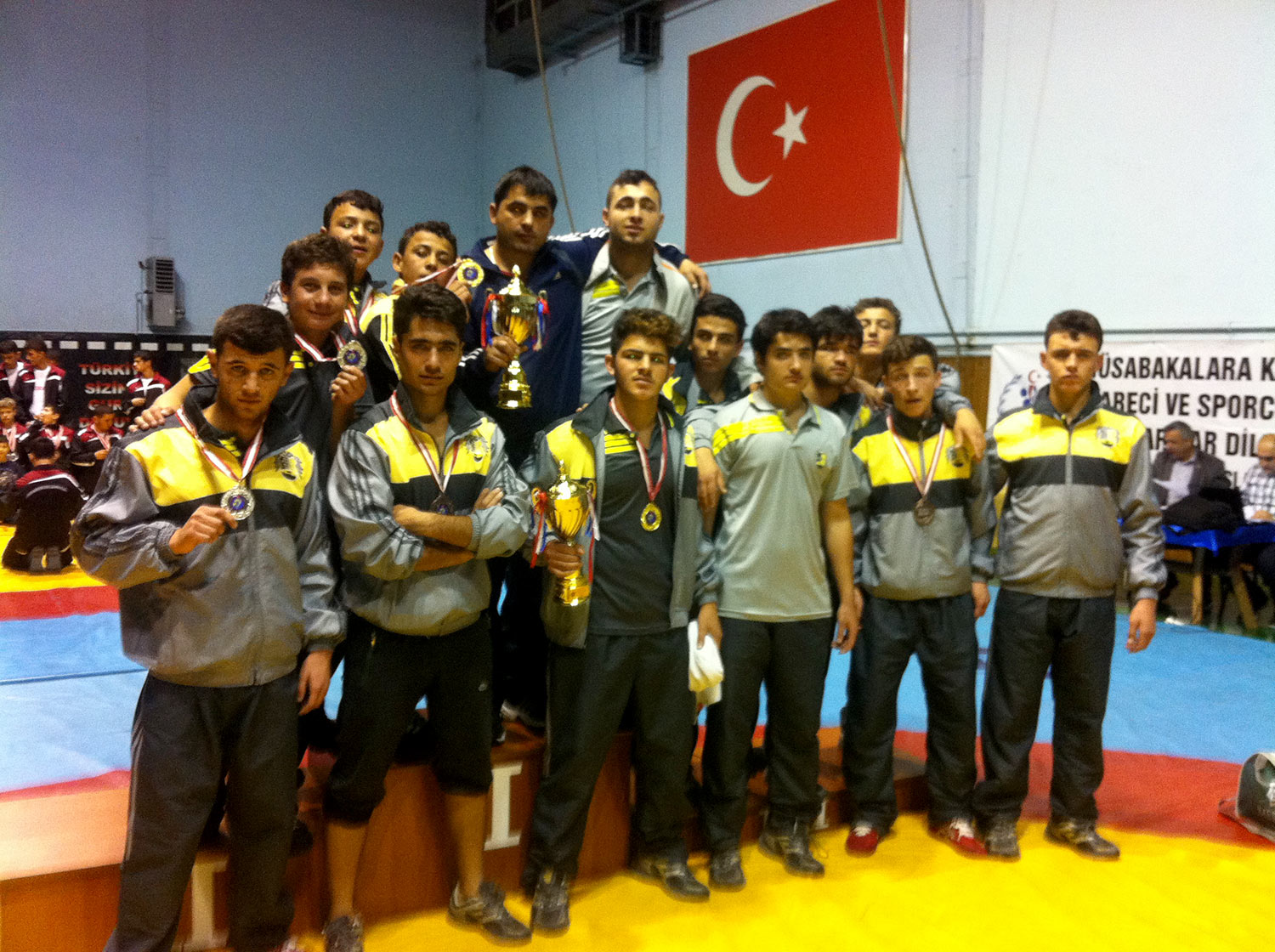 Sporcularımızdan Bisiklet ve Güreşte Türkiye Şampiyonluğu