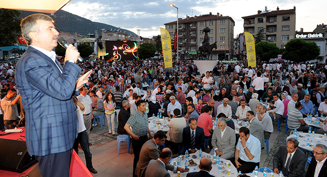 Akşehir'de İftar Coşkusu Yaşandı