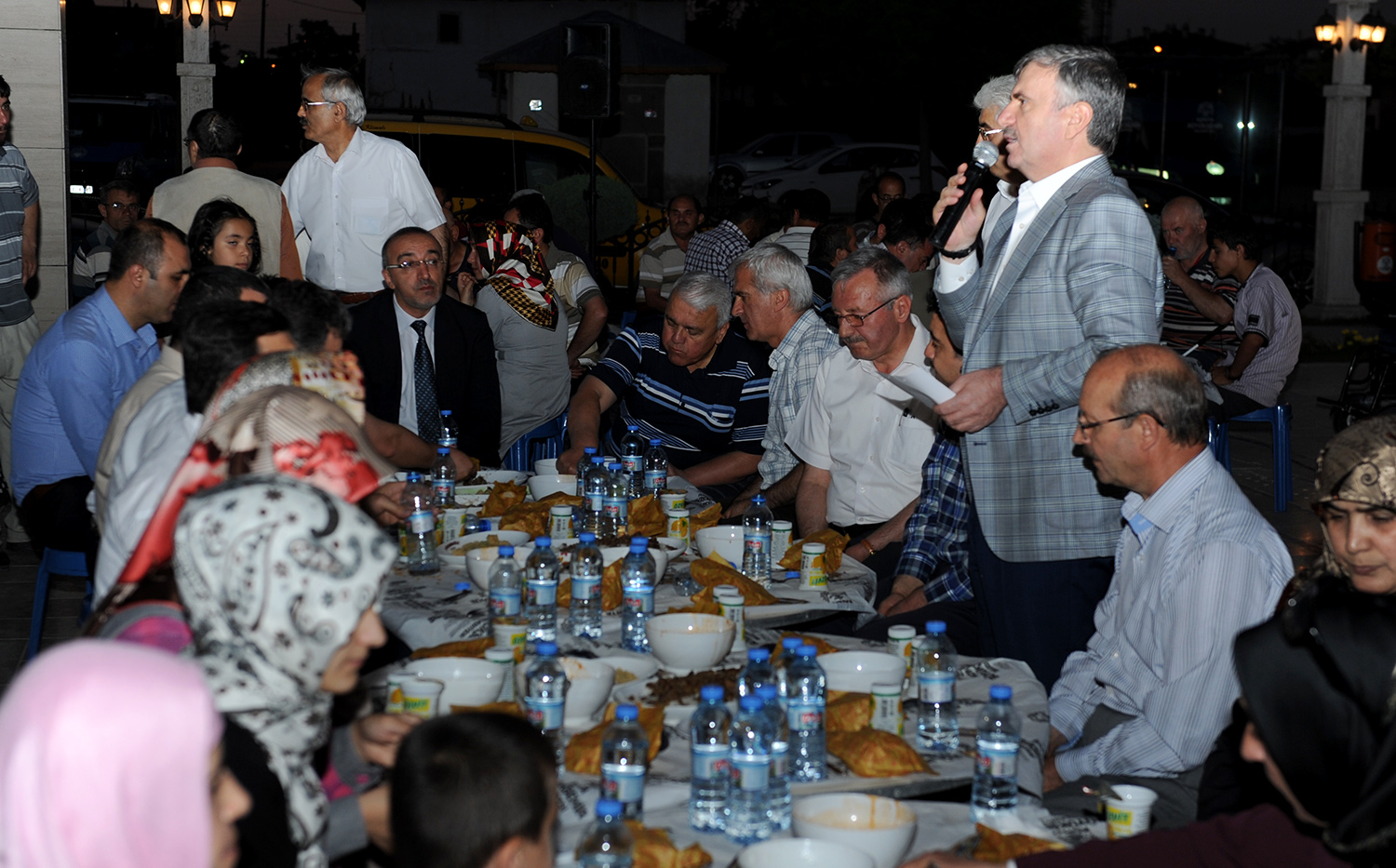 Engelli Dernekleri Büyükşehir'in İftarında Buluştu