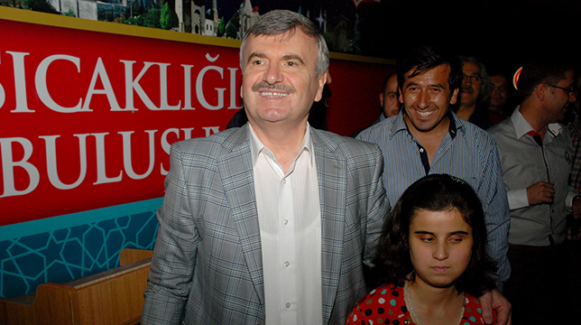 Engelli Dernekleri Büyükşehir'in İftarında Buluştu