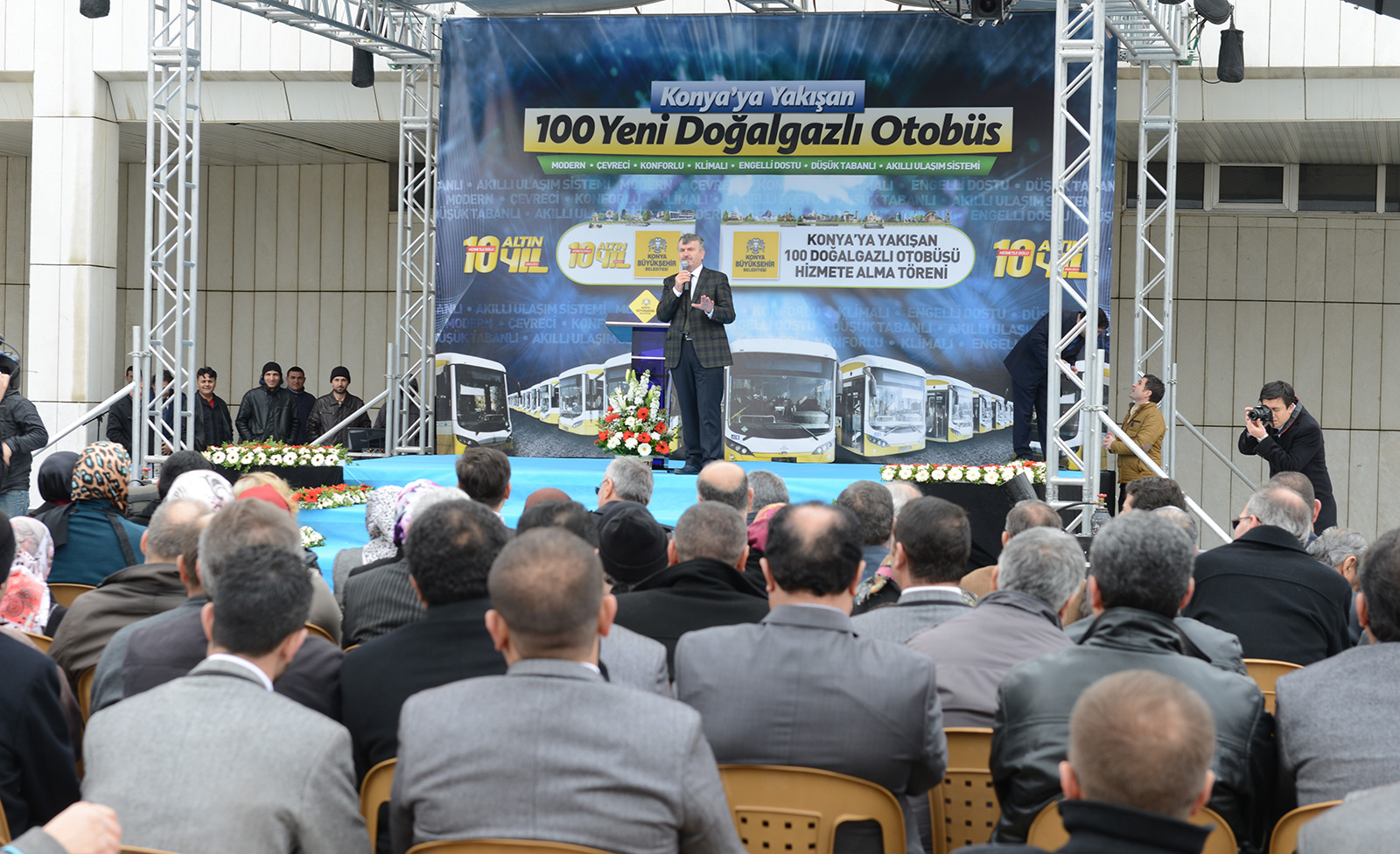 100 Yeni Doğalgazlı Otobüs Hizmete Sunuldu