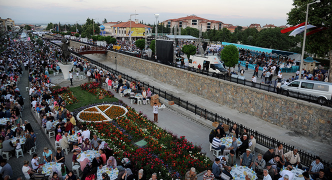 Anadolu, Maneviyat Yıldızlarıyla Şereflendi