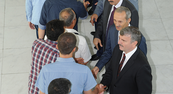 Başkan Akyürek Belediye Personeliyle Bayramlaştı