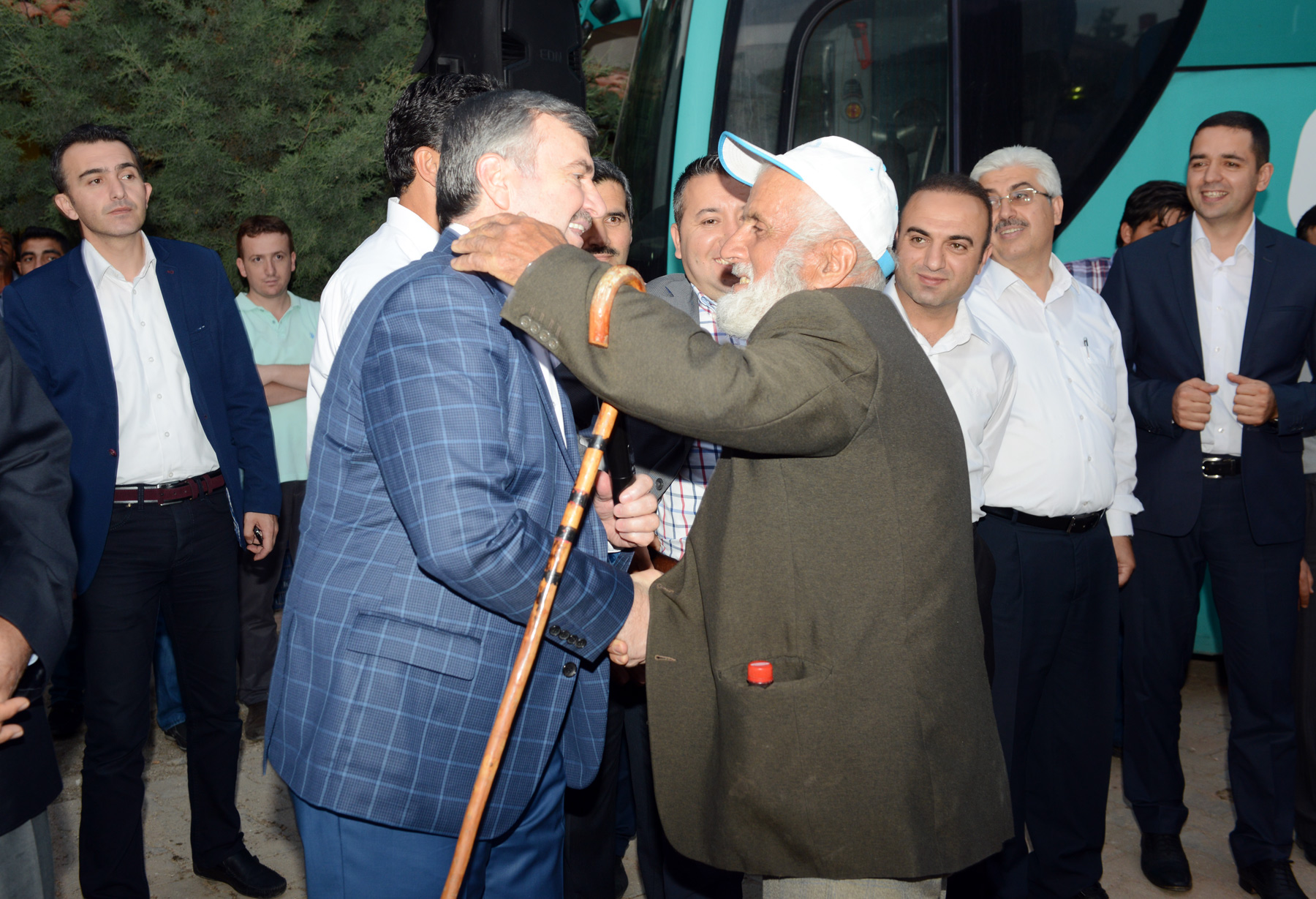 2 Yıl İçinde Bütün Büyükşehir Yolları Tamamlanacak