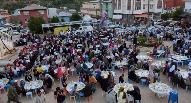 2 Yıl İçinde Bütün Büyükşehir Yolları Tamamlanacak