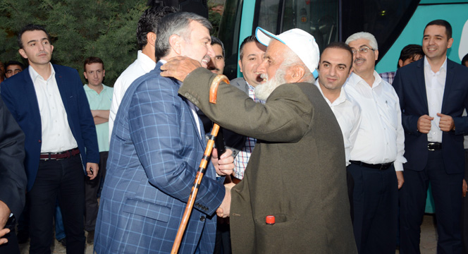 2 Yıl İçinde Bütün Büyükşehir Yolları Tamamlanacak