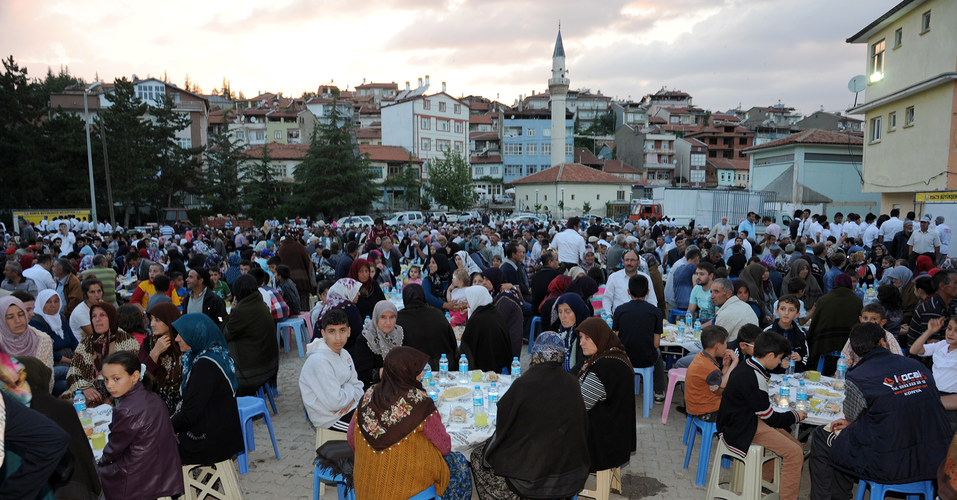 Akyürek: Müslüman Kardeşlerimize Dua Edelim