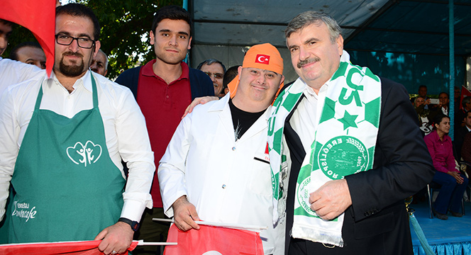 Ereğli'de Başkan Akyürek'e Sevgi Seli
