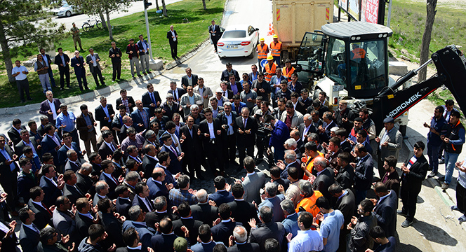 Başkan Akyürek 28 İlçede Yatırımları Başlattı