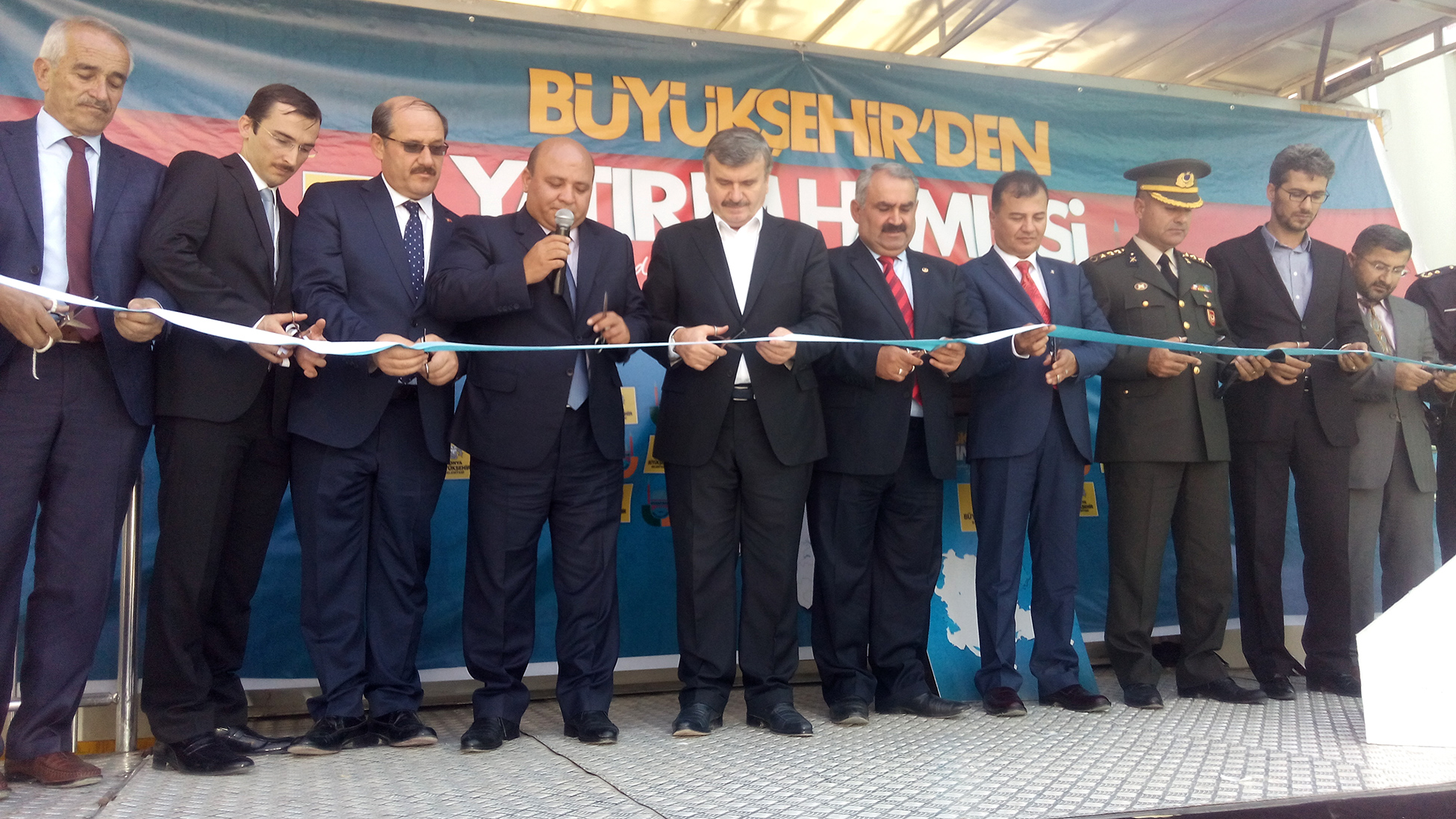 İlçelerdeki Yatırım Hamlesi 4 İlçede Birden Devam Etti 