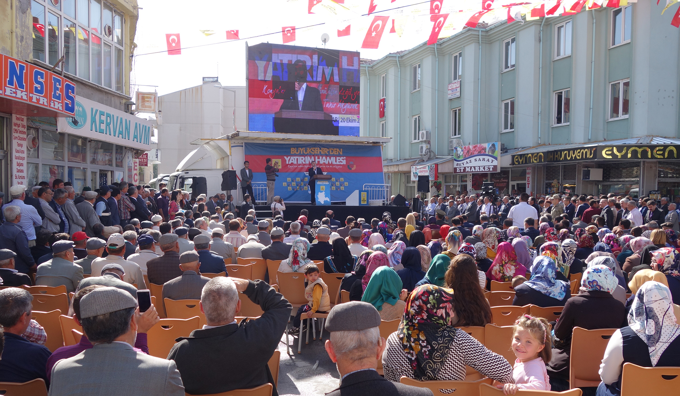 İlçelerdeki Yatırım Hamlesi 4 İlçede Birden Devam Etti 