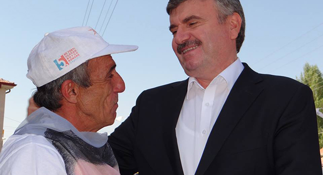 İlçelerdeki Yatırım Hamlesi 4 İlçede Birden Devam Etti 