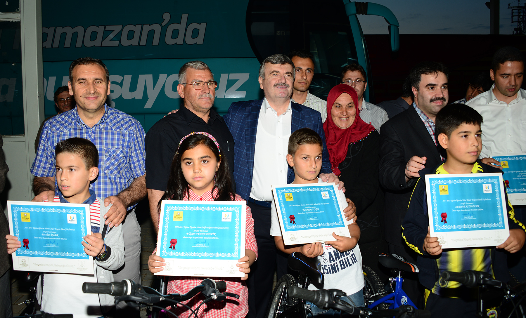 'Çocuklarımızı Milli ve Manevi Değerlere Bağlı Yetiştirelim'
