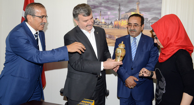 Büyükşehir'den Kuzey Iraklı Öğrencilere Eğitim Desteği