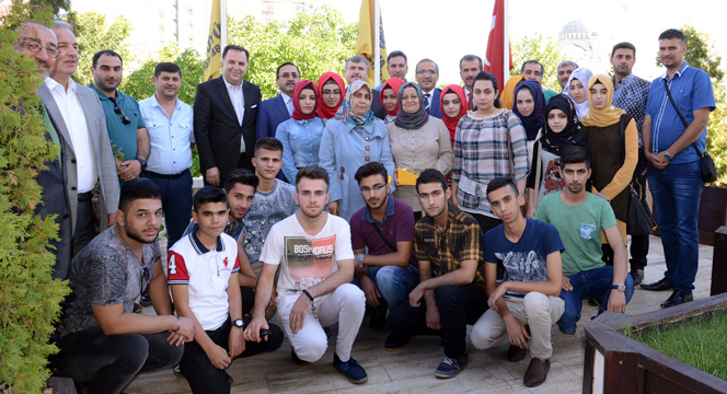 Büyükşehir'den Kuzey Iraklı Öğrencilere Eğitim Desteği