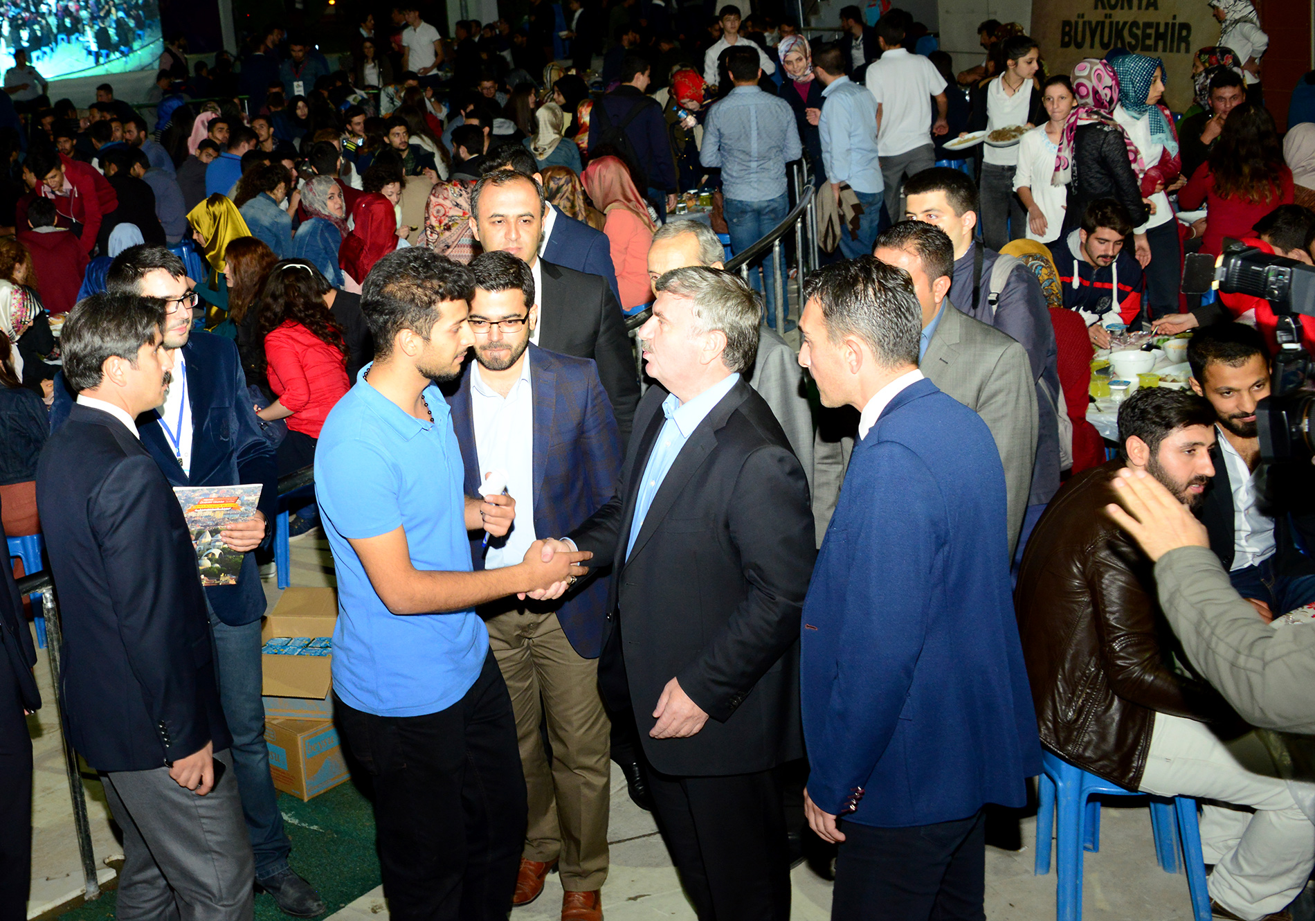 Binlerce Genç Konya Sofrasında Buluştu