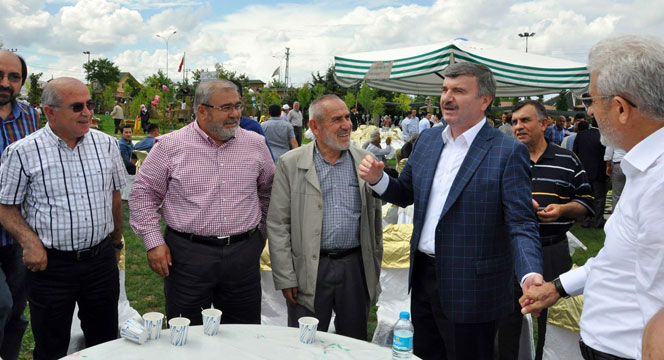 Başkan Akyürek, 7 Ayrı Programda Vatandaşla Buluştu