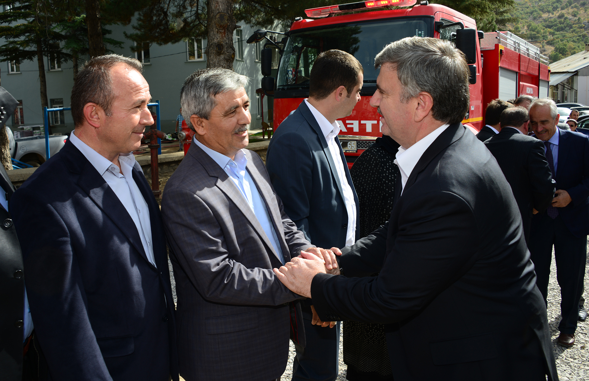Değerlerimizi Asla Kaybetmemeliyiz