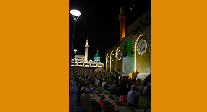 Konya'da Ramazan Coşkusu Başladı